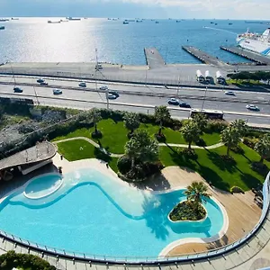 https://lux-2-room-suite-apartment-with-seaview-in-center.istanbul-turkeyhotels.com